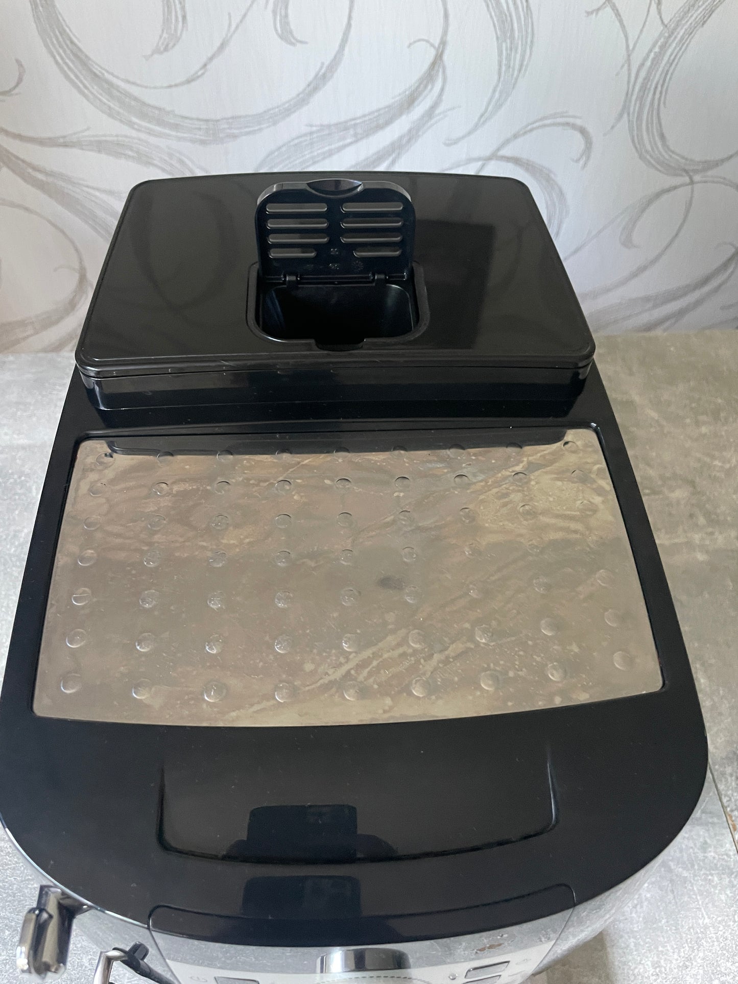 DeLonghi ECAM 21.110 B