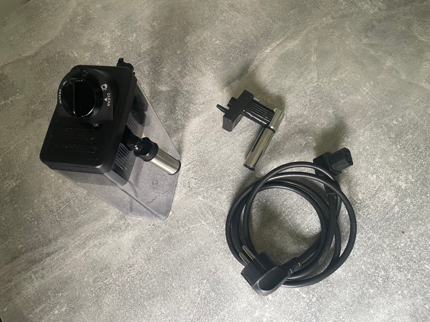 DeLonghi ECAM 28.466 MB mit Milchbehälter