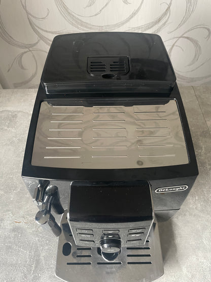 DeLonghi ECAM 13.123 B.