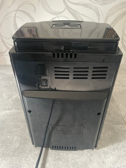 DeLonghi ECAM 21.118 B.