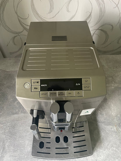 DeLonghi ECAM 28.466 MB mit Milchbehälter