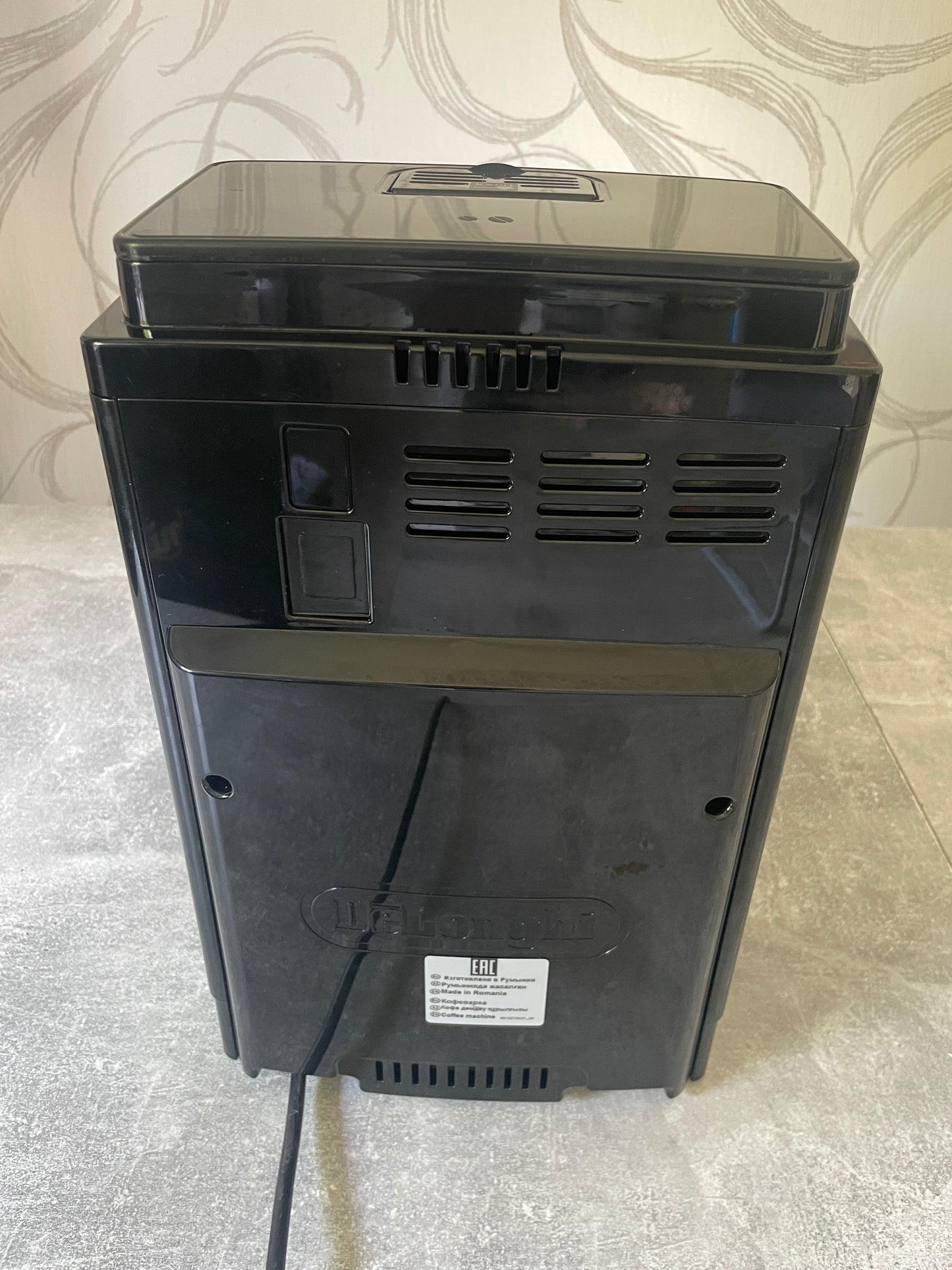 DeLonghi ECAM 23.463 B.