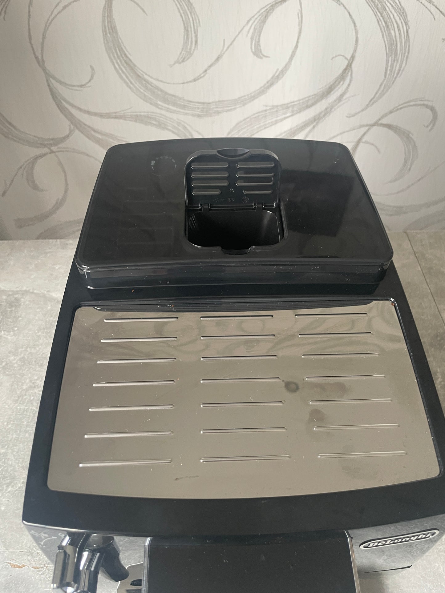 DeLonghi ECAM 13.123 B.