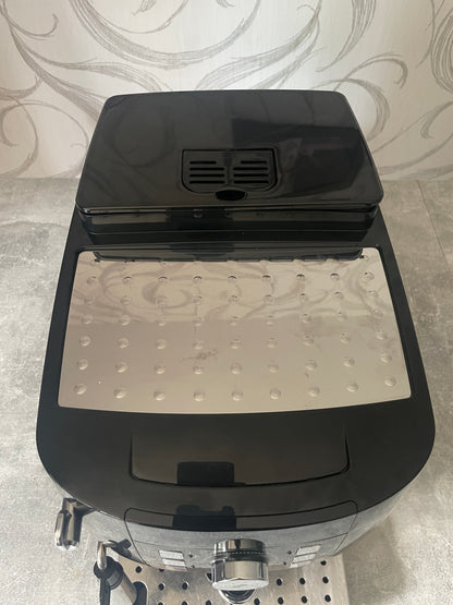 DeLonghi ECAM 21.118 B.