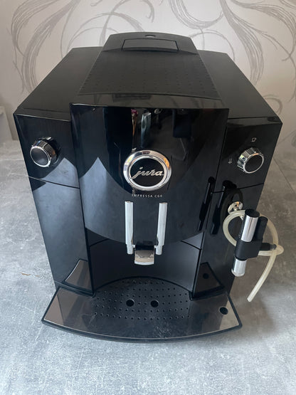 Jura Impressa C60 mit Cappuccinatore