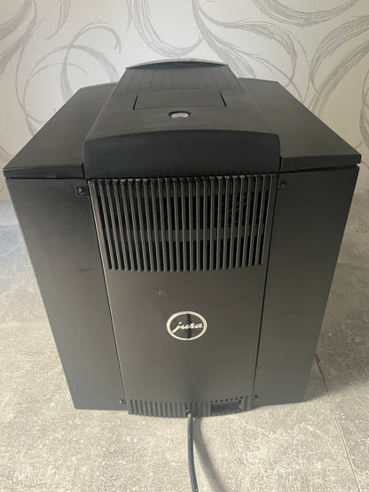 Jura Impressa C60 mit Cappuccinatore