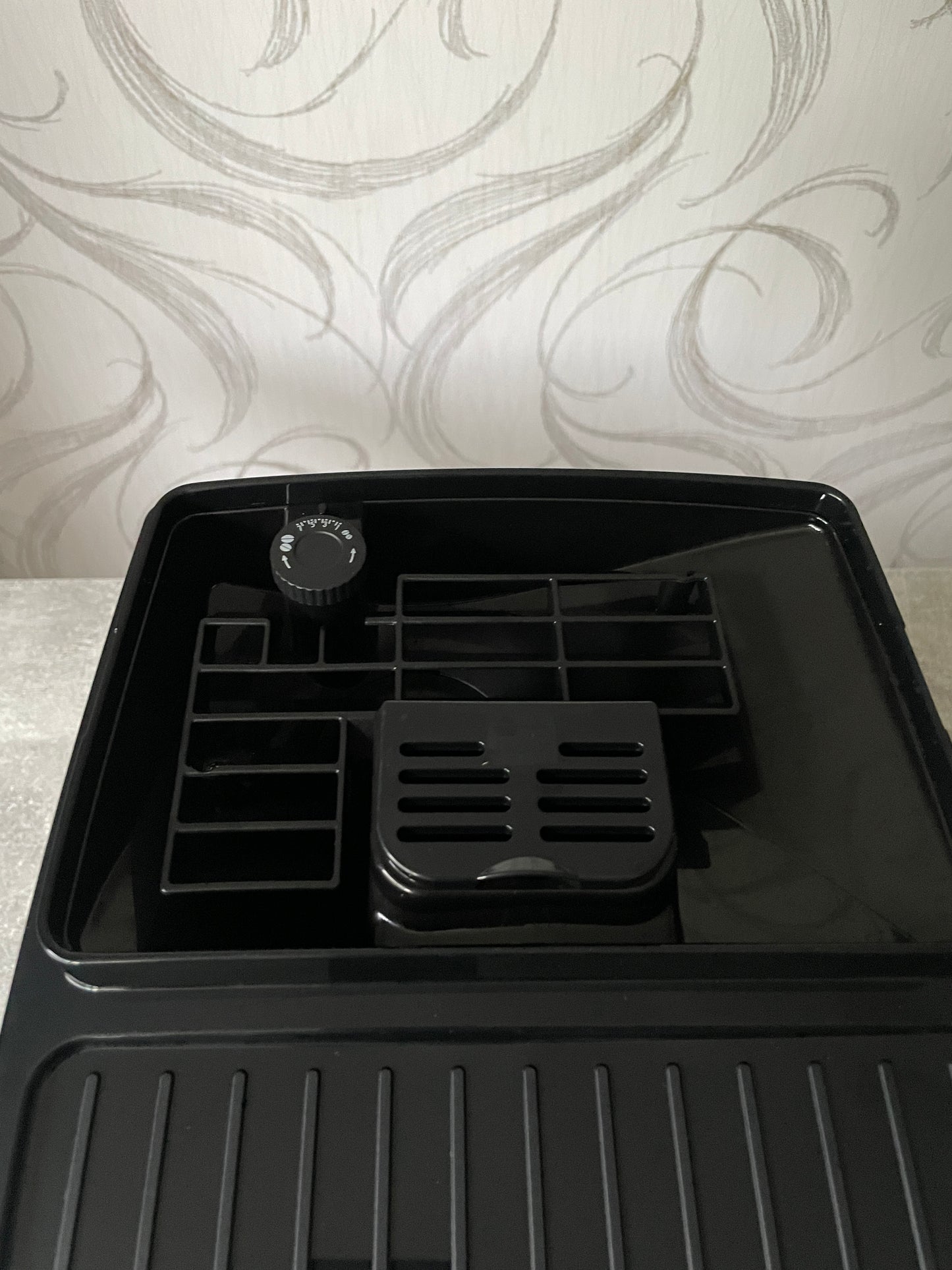 DeLonghi Magnifica Start ECAM 220.60. B