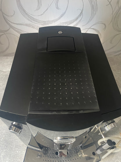 Jura Impressa C60 mit Cappuccinatore