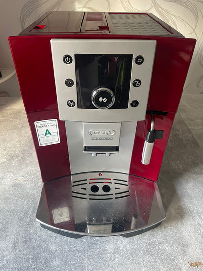 DeLonghi ESAM 5400 R.